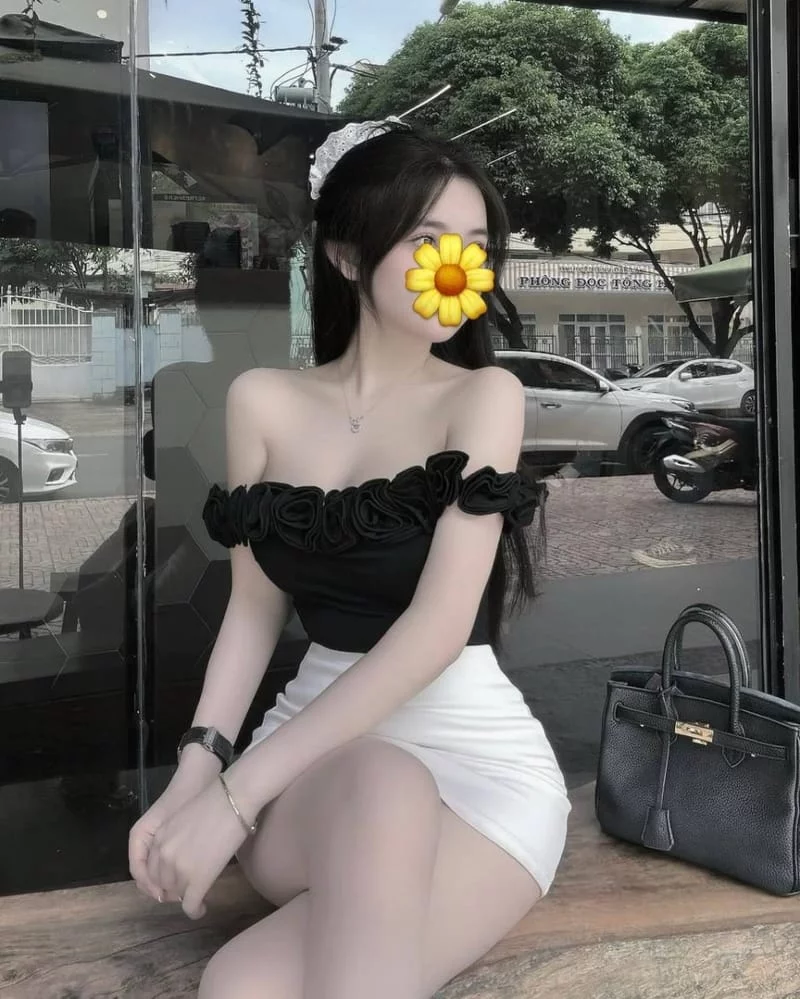 TRÀ MY - XINH ĐẸP RẠNG NGỜI - VÚ TO MÔNG MẨY - KHOÁI CẢM DỤC VỌNG