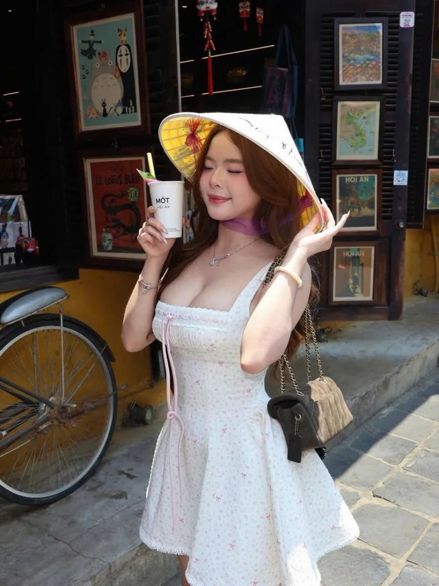 MỘC LAN - XINH GÁI, VÚ TO, NHẸ NHÀNG TÌNH CẢM, CHIỀU KHÁCH NHƯ NGƯỜI YÊU, CAM KẾT PHỤC VỤ NHIỆT TÌNH CHU ĐÁO