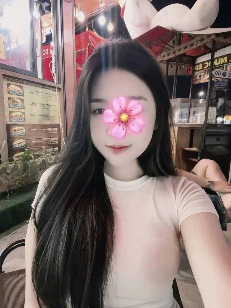 NGỌC NHI ❤️❤️ GÁI XINH DÂM QUYẾN RŨ - VÚ TO BƯỚM TƯƠI - NGƯỜI TÌNH TUYỆT VỜI DỄ THƯƠNG